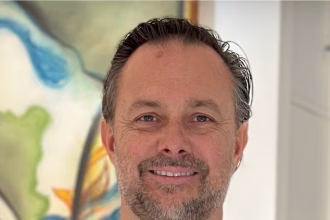 ‘Offensive’ text messages high-flying ANZ boss Etienne Alexiou sent to colleagues are revealed – as he fights Big Four bank for sacking him