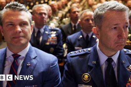 How Trump and Hegseth’s gathering of top US generals unfolded