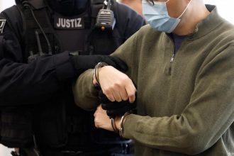 Ex-AfD aide convicted of spying for China – DW – 09/30/2025