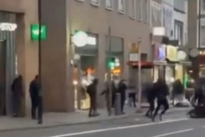 Terror as ‘youths with machetes seen fighting’ in front of high street shoppers