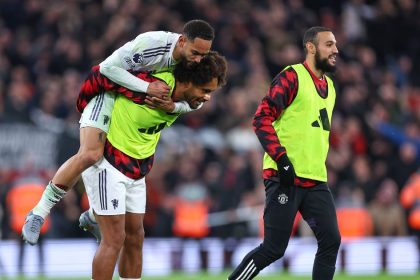 Forgotten Man Utd star offered to Premier League rival after asking to leave