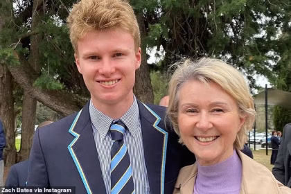 Aussie sport star mourns the death of his mother after the legendary TV news presenter lost her battle with cancer
