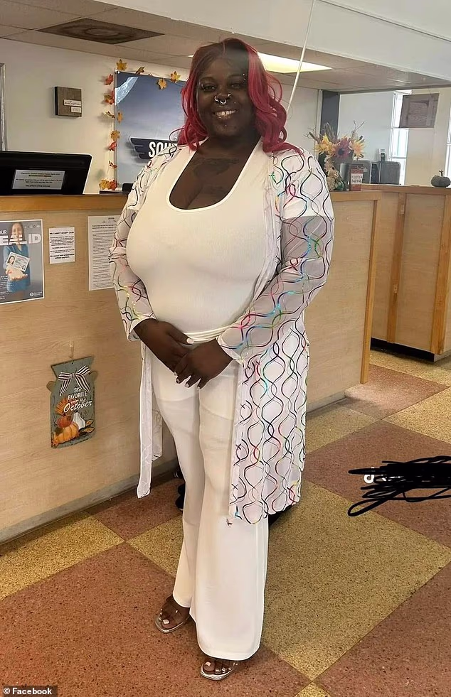 Woman is killed in broad daylight outside PetSmart after getting into spat about shopper’s manners