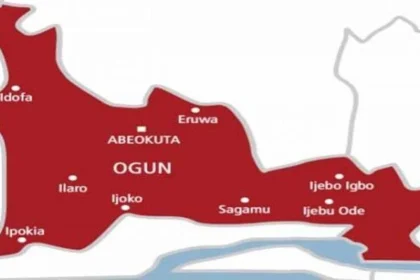 Four die, three others injured as bus rams into truck in Ogun