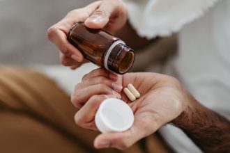Doctor urges anyone with cough or cold to take one pill to ‘speed up’ recovery