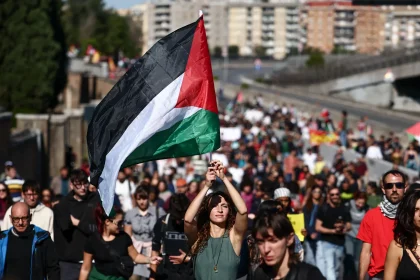 Pressure mounts on Meloni’s gov’t as Gaza protests paralyse Italy | Israel-Palestine conflict News