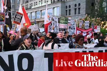 National guard troops ‘protecting’ ICE and other federal property in Chicago area – US politics live | US politics