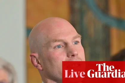 Australia politics live: Senate showdown looms after Watt labels Pocock revolt against government secrecy a ‘dummy spit’ | Australia news