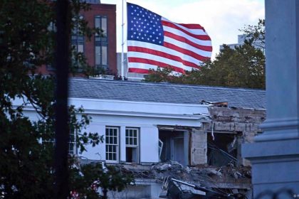 White House demolition work for new ballroom begins — Trump – DW – 10/21/2025