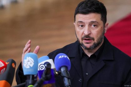 Kyiv hails new EU, US sanctions on Russia – DW – 10/23/2025