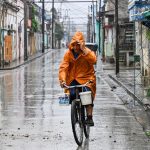 Hurricane Melissa weakens to Category 1 storm over Bahamas – DW – 10/30/2025