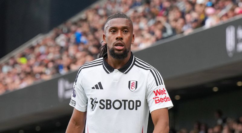 A true talent – Sunday Oliseh praises Alex Iwobi