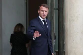 France’s Macron to appoint new prime minister within 48 hours | Emmanuel Macron News