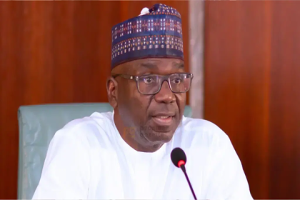 Kwara killings: AbdulRazaq, Saraki in verbal war
