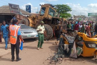 Pregnant woman dies, others injured in Ogun crash