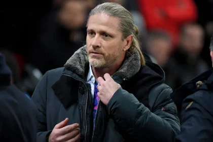 EPL: Petit predicts team to win title as Arsenal go top