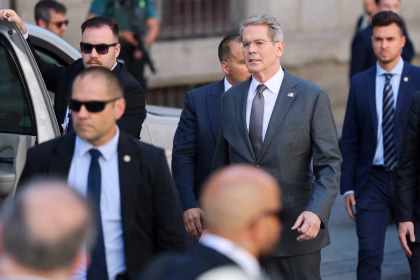 US treasury secretary and Chinese vice premier plan another meet over ‘unsustainable’ tariff hike