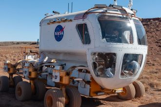 NASA’s Lunar Electric Rover rolls across Arizona photo of the day for Oct. 9, 2025