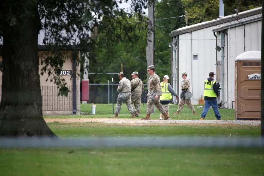 On Trump’s orders, 200 troops from Texas arrive in Illinois