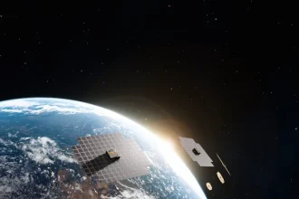 AST SpaceMobile lands key Verizon deal amid growing competition with SpaceX and T-Mobile