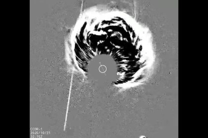 Sun’s far side erupts in satellite image photo of the day for Oct. 29, 2025