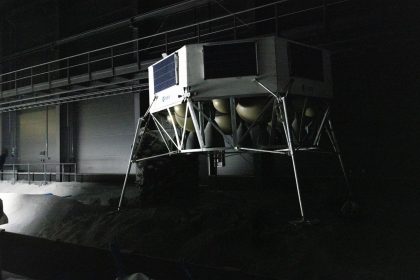 ESA’s lunar lander on a simulated moon photo of the day for Oct. 28, 2025