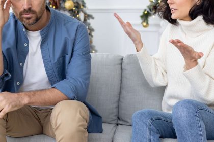 Man Gives Girlfriend the Cold Shoulder for Not Loaning Him Money to Pay Taxes