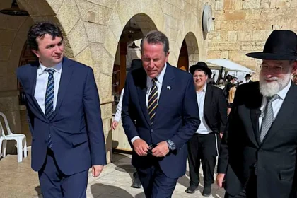 Trump’s religious freedom ambassador nominee Mark Walker visits Israel