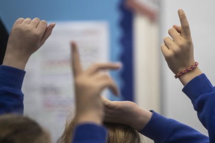 Government offers trainee teachers up to £31,000 tax-free incentives to boost recruitment | UK News