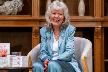 Author Dame Jilly Cooper has died | UK News
