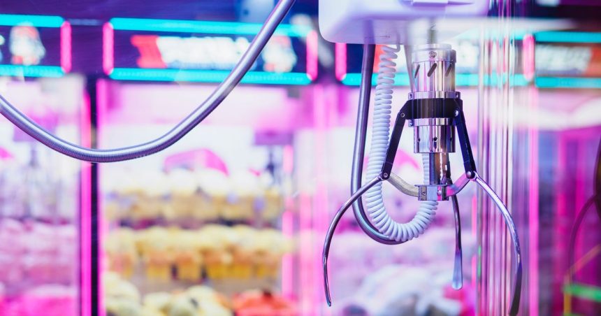 ‘Secret’ claw machine trick helps you win every time, according to expert