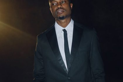 Vector sparks speculation with fiery tweet aimed at unknown rapper