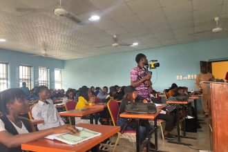 Academy trains students, champions digital research skills at UI masterclass
