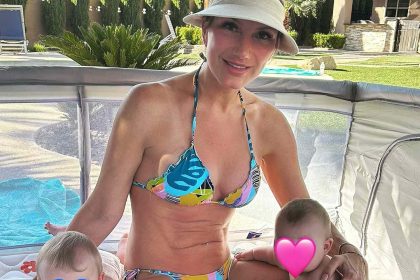 Brooke Hogan Proudly Shows Off ‘Twin Tummy Skin’ in Bikini Photo