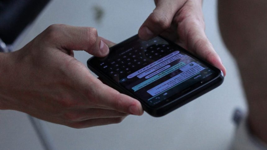 WhatsApp Finally Adds Passkey Support for Encrypted Backups