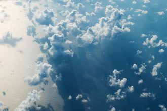 Reflecting sunlight into space could ‘buy time’ against global warming – but experts warn of ‘rogue nations’ risk | Science, Climate & Tech News