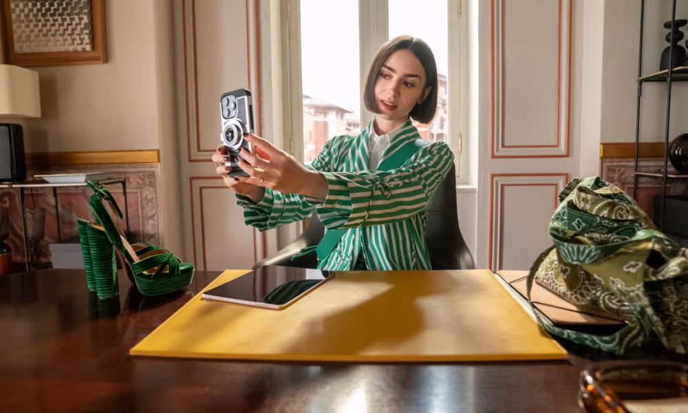 French fashion stylist reveals how to actually look like you’re from Paris