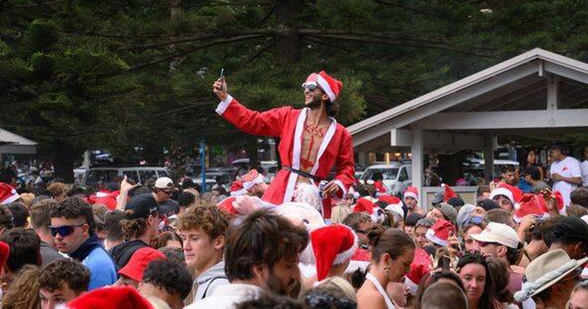 Coogee Beach left strewn with 20 tonnes of rubbish after huge Christmas ‘backpacker party’