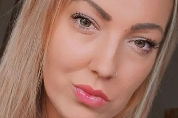 BREAKING: 'Devoted' Huddersfield mum of six 'murdered' as devastated friends pay tribute