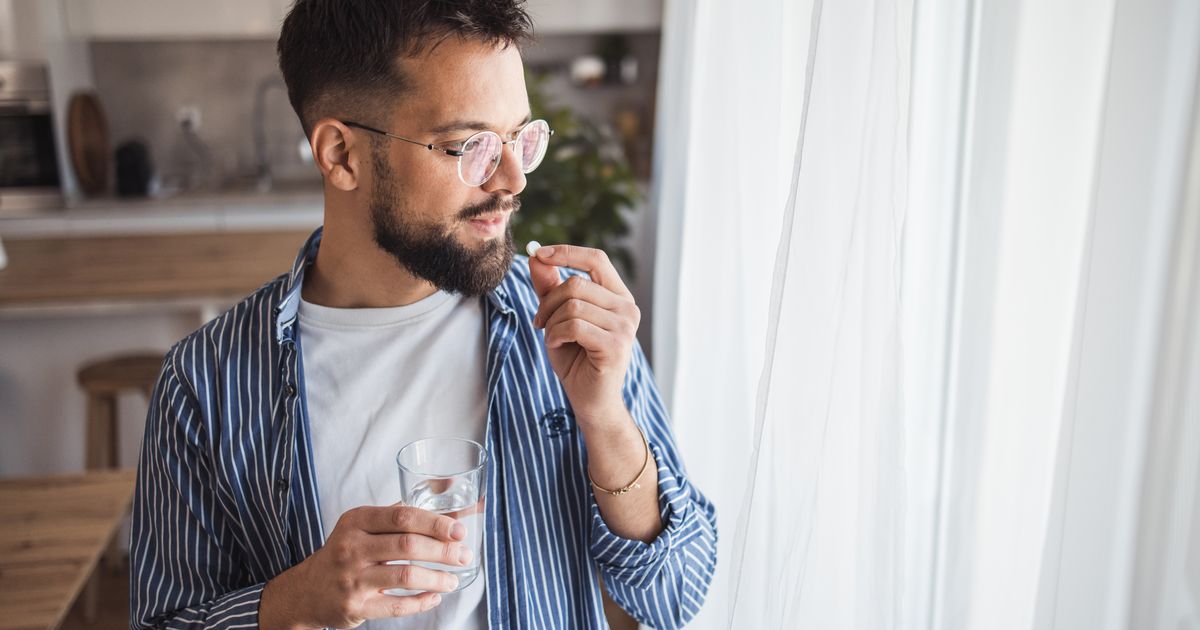 NHS symptoms that mean people on antidepressant need to call GP