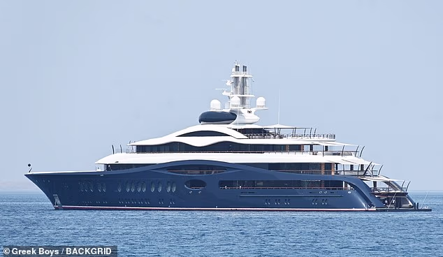 ‘Hypocrite’ Mark Zuckerberg sparks backlash as his enormous new 0m 387-foot mega yacht goes viral
