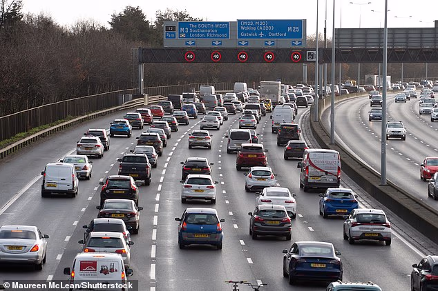 Drivers wrongly fined in speed camera scandal: Tens of thousands have tickets scrapped after it’s revealed 40% of cameras on motorways and A-roads had fault