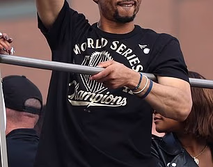 MLB star Mookie Betts enjoys pre-Christmas round of golf with ex-president Barack Obama