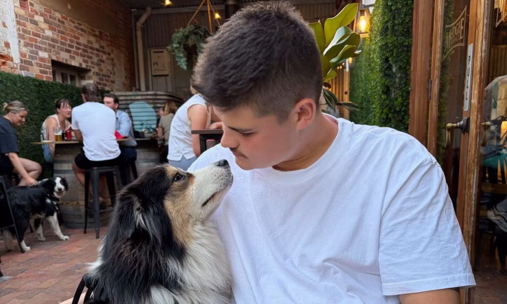 Police officer blinded in Bondi shooting reunites with family for Christmas