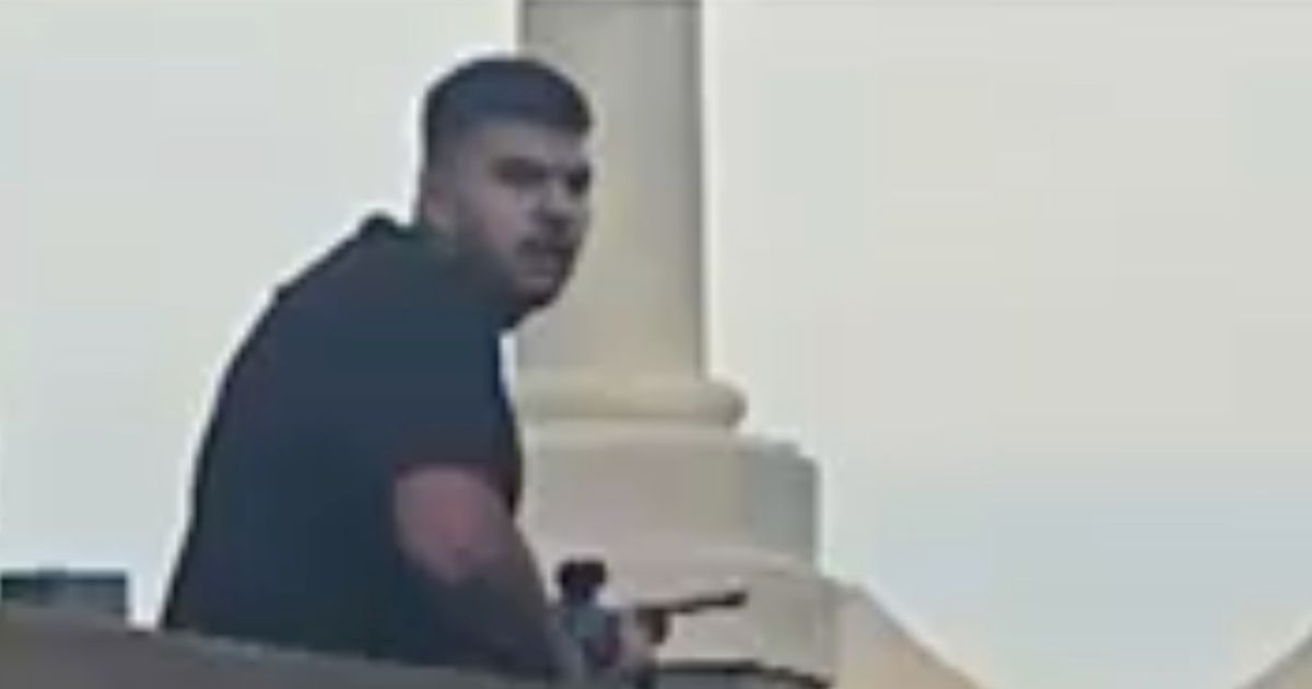 Bondi shooter’s ‘lethal’ bond – power imbalance, sick excuse, neighbours’ horror