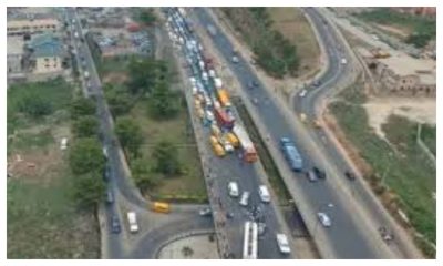 Lagos: LASTMA shuts Otedola Bridge after container trucks crash
