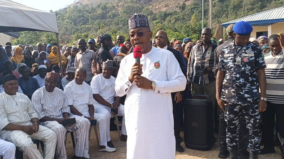 Ododo Flags Off APC E-Registration At His Ward