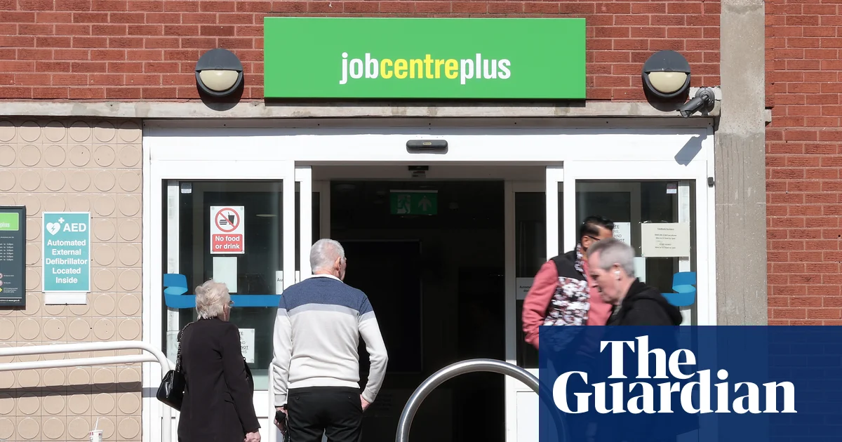 UK unemployment rose to four-year high of 5.1% before budget | UK unemployment and employment statistics
