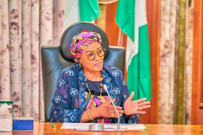 First Lady, Remi Tinubu Gives N200,000 Each to 250 Elderly Persons in Akwa Ibom — Akelicious