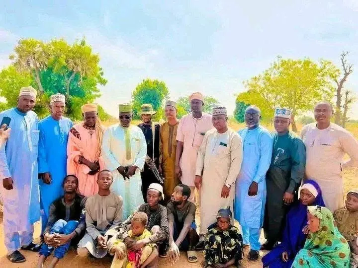 Malumfashi LGA Chairman Allegedly Leads Armed Group to Rescue 10 Kidnap Victims — Akelicious